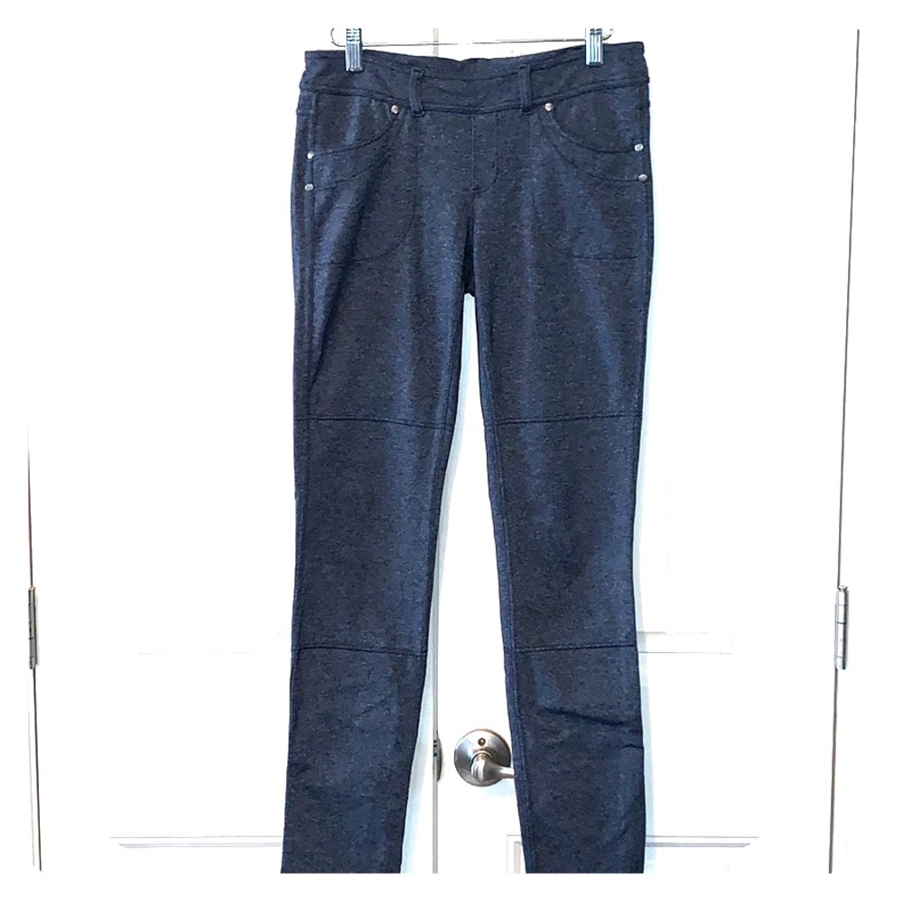 Athleta Bettona Jegging size Small